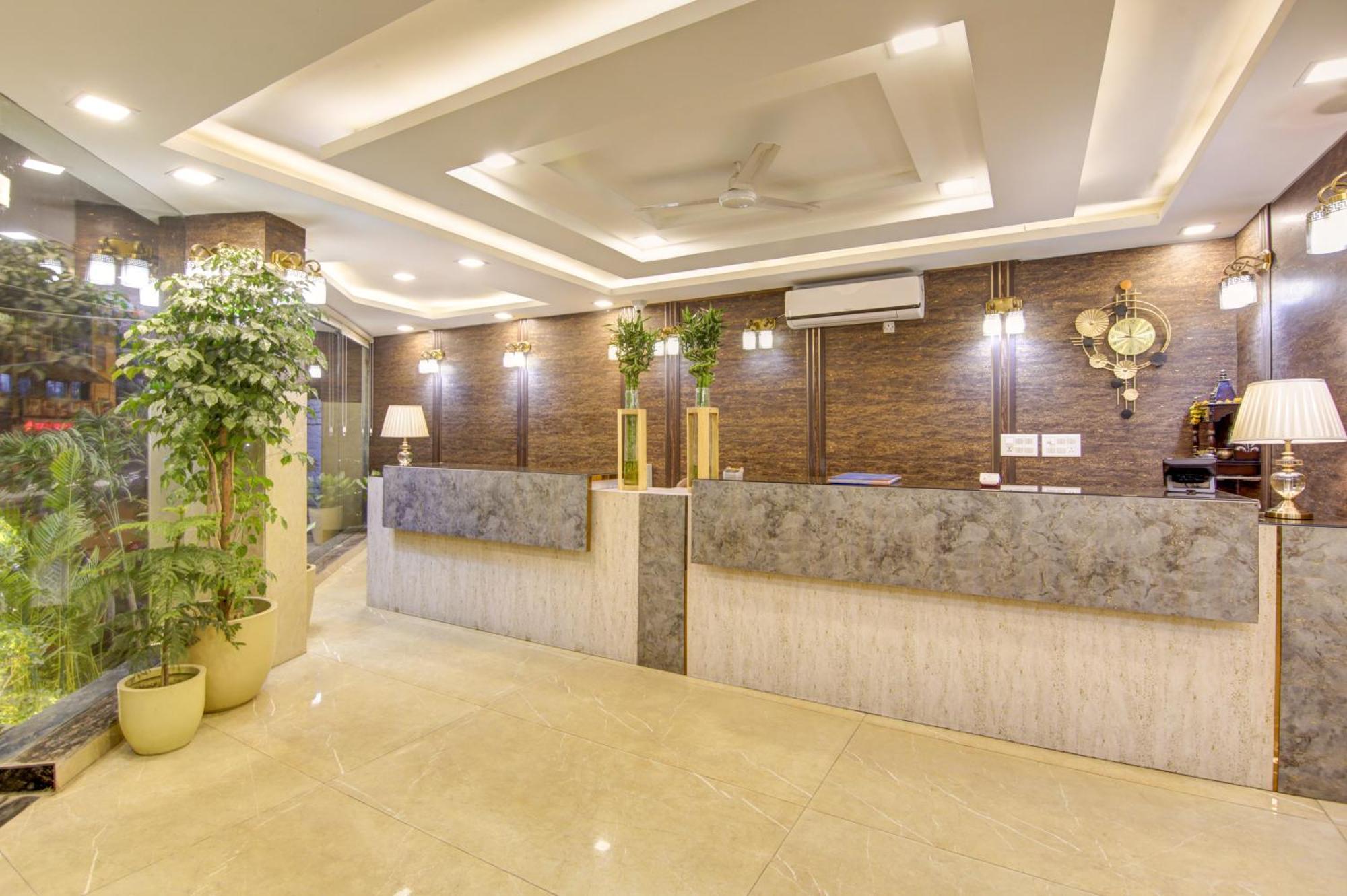 Hotel Prithvi-Raj Near Delhi Airport Nova Deli Exterior foto